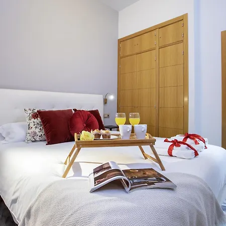 -malagasunapts-merced Square 2-2 Appartement