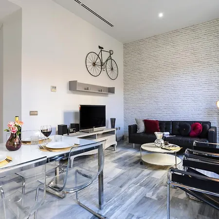 Apartment -malagasunapts-merced Square 2-2 *