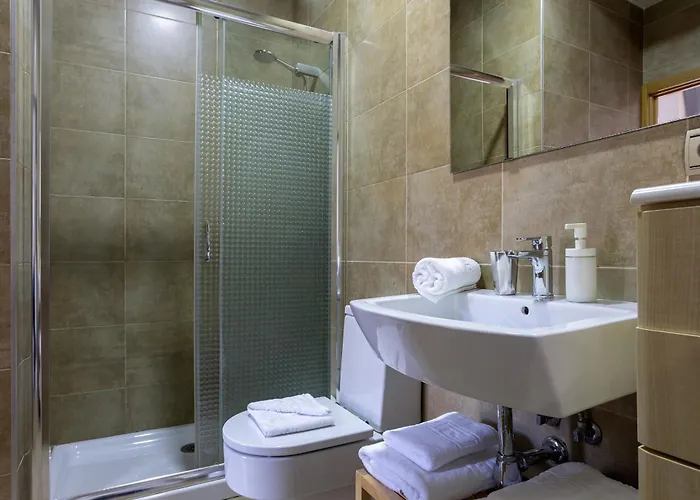 -malagasunapts-merced Square 2-2 *